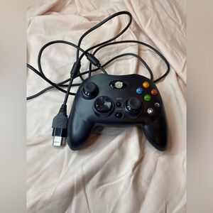 Xbox Pelican PL-2057 Wired Blade C-Type Game Controller - Black